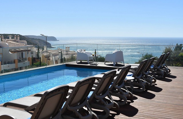 Three Palms Nordic Luxury Villa Salema with fantastic seaviews