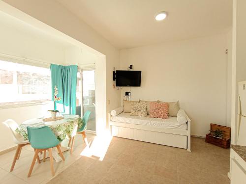 TIDES Apart de playa