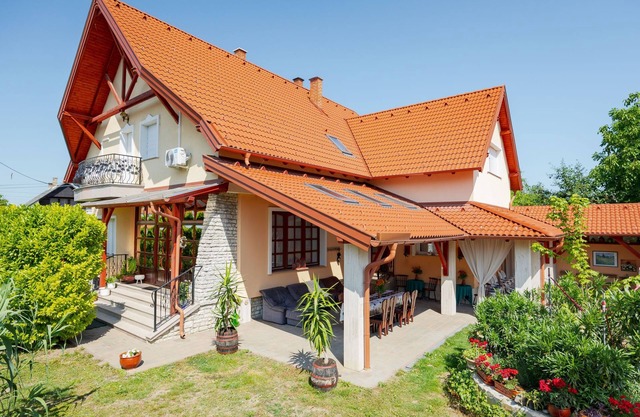 Tilia 2 by Interhome