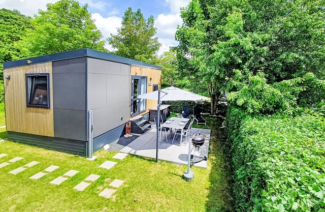 Tiny Haus am Waldsee by Interhome