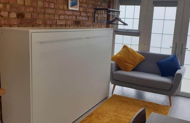 Tiny Home Seaside Cabin Bijou Apartment Southwick