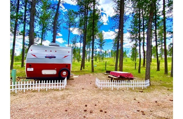 Tiny Retro Camper