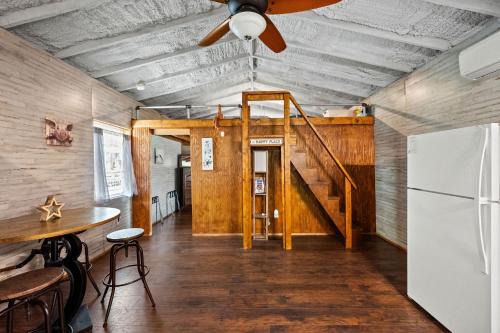 Tiny Town Rustlers D D Cabin Animals Fire Pit by Vacation Your Way