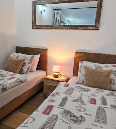 Tivat studio apartment 5 min from airport Tivat