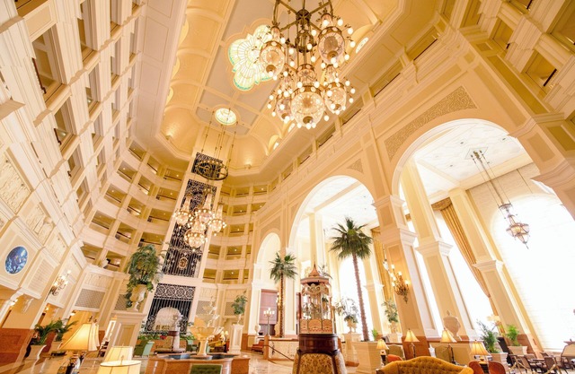 Tokyo Disneyland Hotel