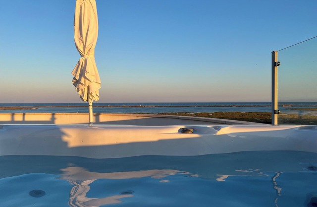 Top Apt With Roof Terrace, Stunning 180º Atlantic Ocean and Ria Formosa View!