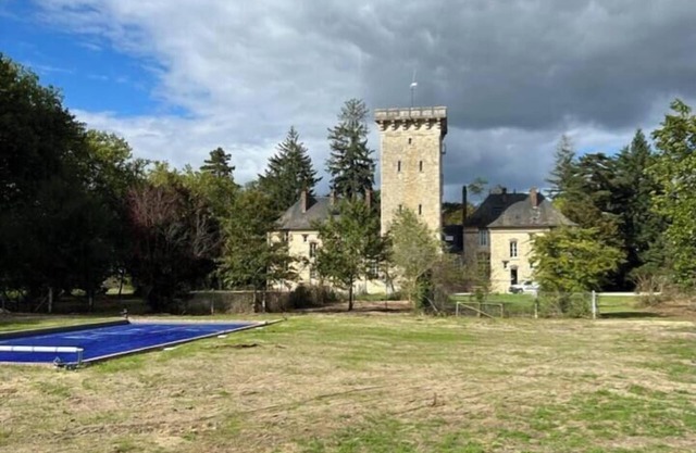 Tour du Bignon 15 beds swimming pool