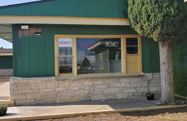 Town & Country Motel