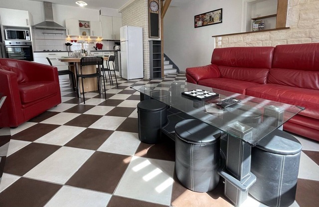 Town house in the heart of the Cher Valley, near Amboise