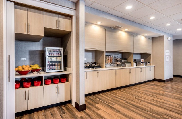 TownePlace Suites by Marriott Chicago Waukegan/Gurnee