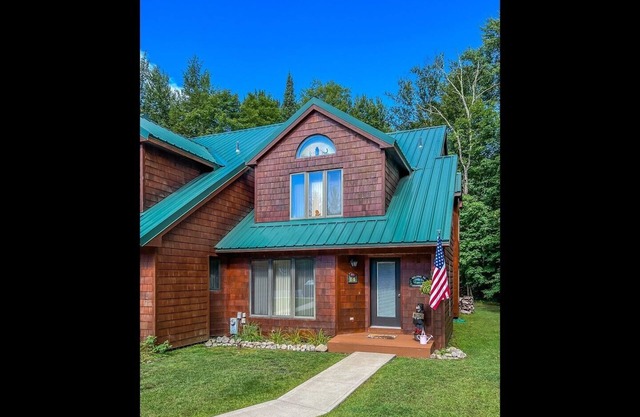 Townhome B1 - 4th Lake
