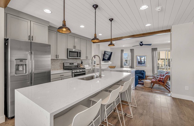 Townhome close to Park City Resort & reservoir with fast WiFi - dog-friendly