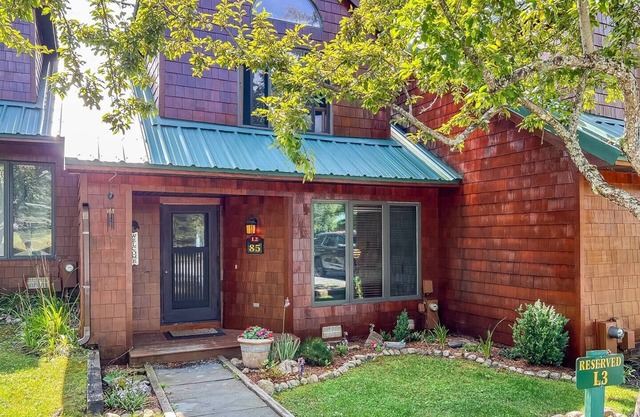 Townhome L2 - 4th Lake