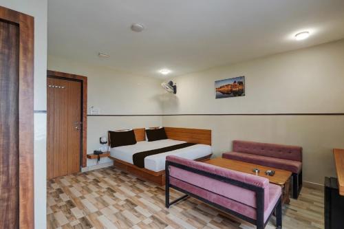 Townhouse City Mall Kota Formerly Hotel High Society