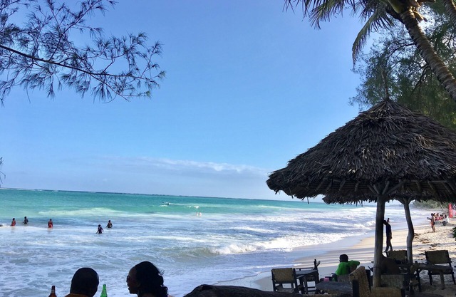 Tradewinds Lodge