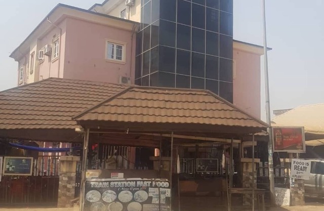 Train Station Bar & Lounge with Lodging