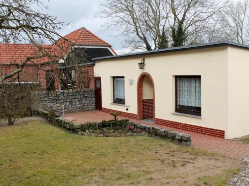 Tranquil Bungalow in Alt Bukow