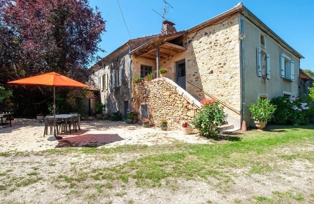 Tranquil Escape in Loubejac