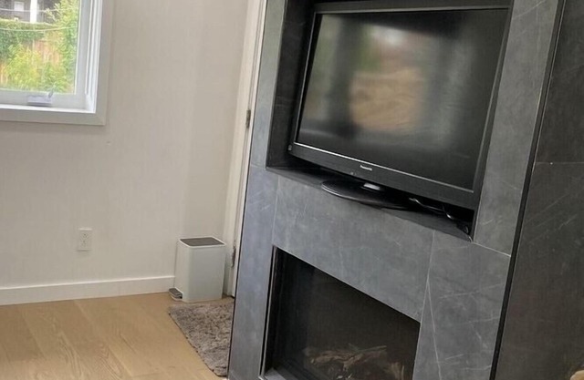 Tranquil, luxurious private one bedroom, two beds