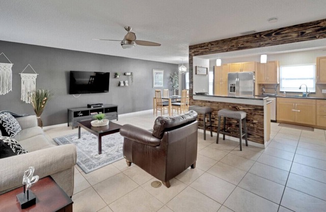 Tranquil Retreat with Pool, Near Airport