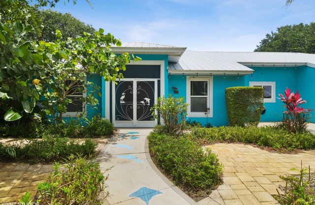 Tranquil Vero Beach Home – Private Pool + Special Booking Discounts!