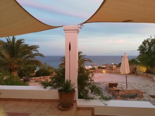 Tranquil Villa with Sea view in Ammopi Karpathos