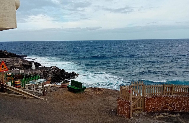 TRANQUILITY IN FRONT OF THE SEA