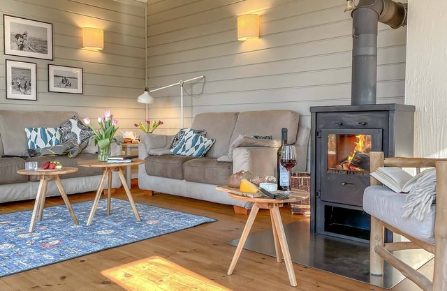 traumHaff®Idyllic pilots romance on the lagoon with private NORDICSPA, fireplace
