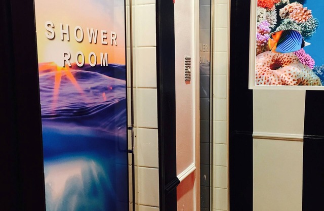 Traveler's Bed & Breakfast Hostel