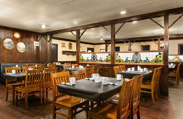 Travelodge by Wyndham Kenora