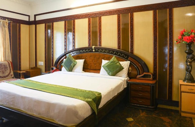 Treebo Nava Nidhi Comforts