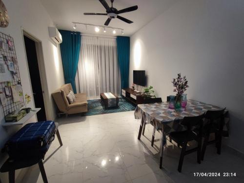 Troika Residence Studio, Kota Bharu by MYRAH