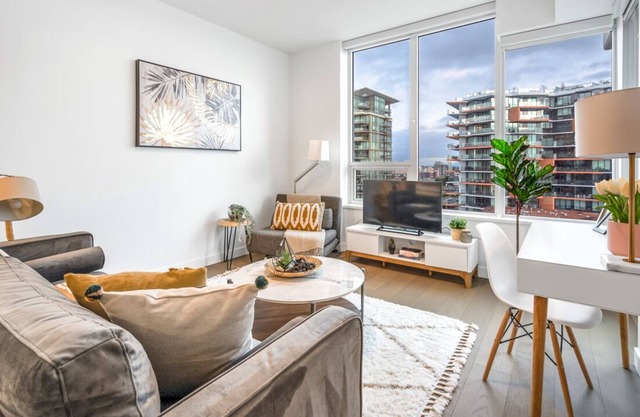 * Tropical Boho Casa | Luxury 1BR Ocean View | Fully Furnished