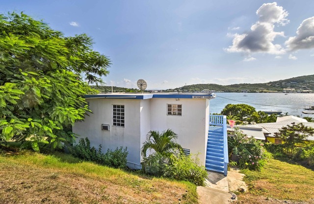 Tropical Oasis: Bay Views ~ 2 Mi to Playa Sardinas