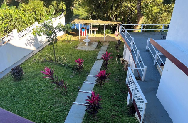 Tropical rainforest studio close to Charco Frio, with WiFi, AC, and Solar Power