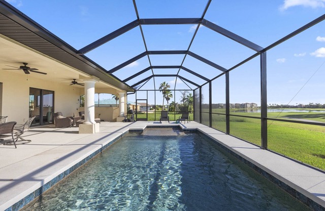 Tropical Tee Party - Find Luxury for 90 days to 6 months. Perfect - Pool, Golf, Boating & Beaches!