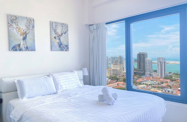 Tropicana 218 Macalister by YueLai Inn