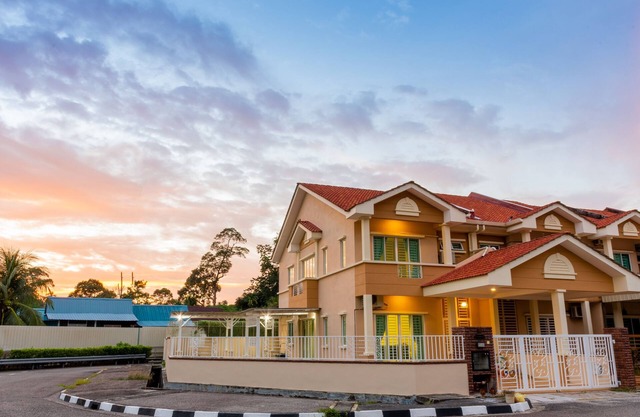 Tropikal Natura Lodge by D Imperio Homestay Penang