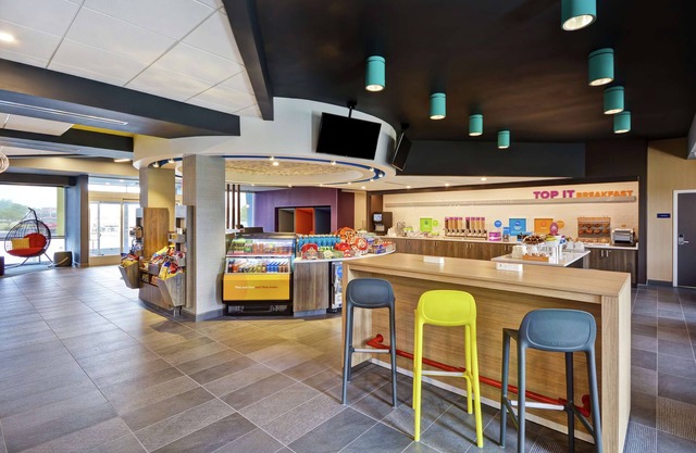 Tru by Hilton Beavercreek Dayton