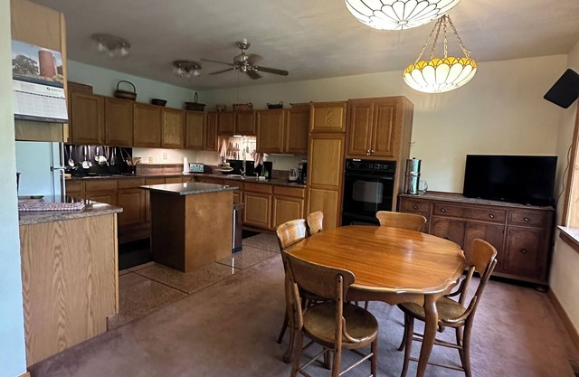 True River Frontage nPrivate grounds 3-bedroom housenEnjoy a relaxing stay