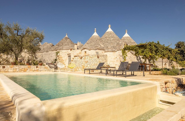 Trullo Fortuna Pool A Sfioro - L.