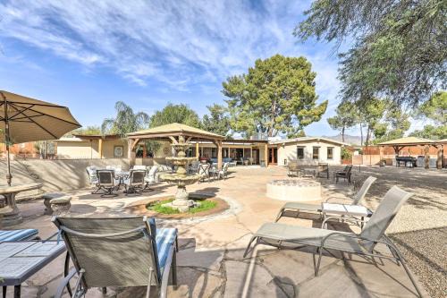 Tucson Casita with Courtyard, Hot Tub and Fire Pits!