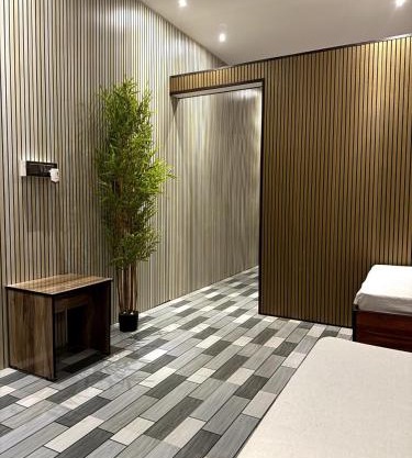 Tulip Inn - 3BHK-G AC Near Kamakhya