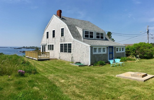Turn-of-the-Century Classic Maine Cottage with Sweeping Southeasterly Ocean Views