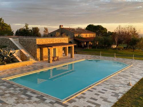 Tuscan Farm Home Retreat