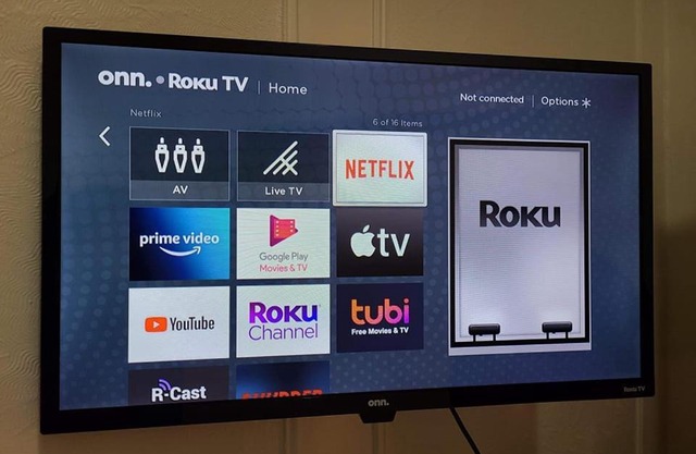 TV + Netflix / High Speed Internet / Room C