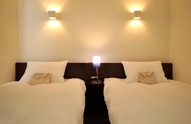 Twin Room Non Smoking With Breakfast A very pop/Kochi Kōchi