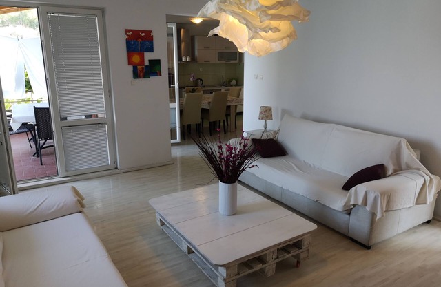 Two bedroom apartment near beach Slađenovići, Dubrovnik (A-9012-c)