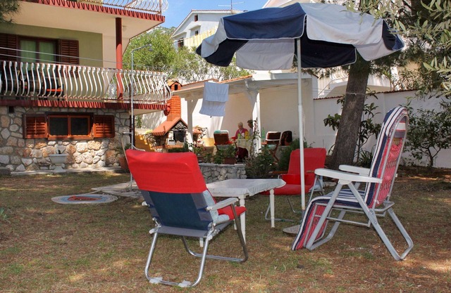 Two bedroom apartment with terrace and sea view Zavala, Hvar (A-594-a)