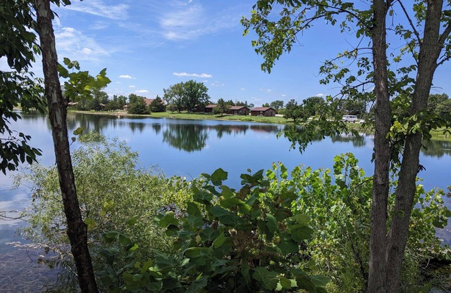 Two bedroom family cabin by private fishing lake.